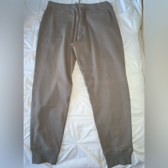 PAIGE Men’s Jogger Style Pull-On Pants in Color “Brushed Nickel” SIZE XL - Picture 3 of 7